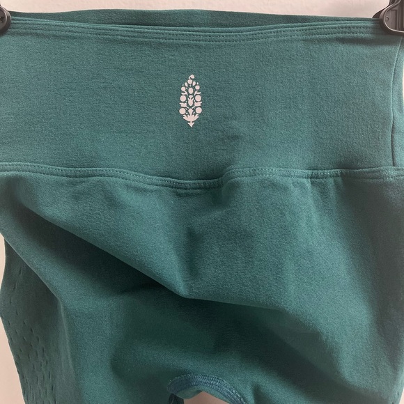 FP Movement Ecology Self-Hemming Leggings - size XS/S - Picture 4 of 5